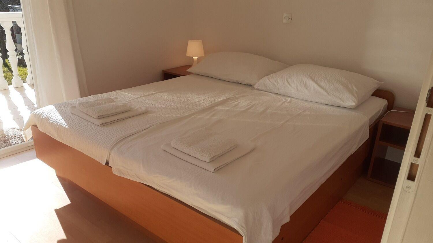 Apartments Dobri - 500M From Beach Нин Экстерьер фото