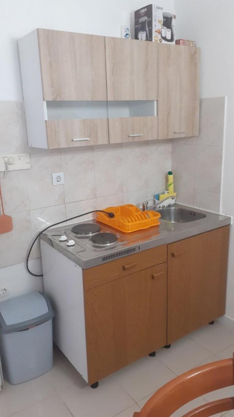 Apartments Dobri - 500M From Beach Нин Экстерьер фото